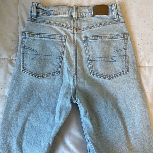 American eagle, asemetrical straight leg jeans - Picture 2 of 3